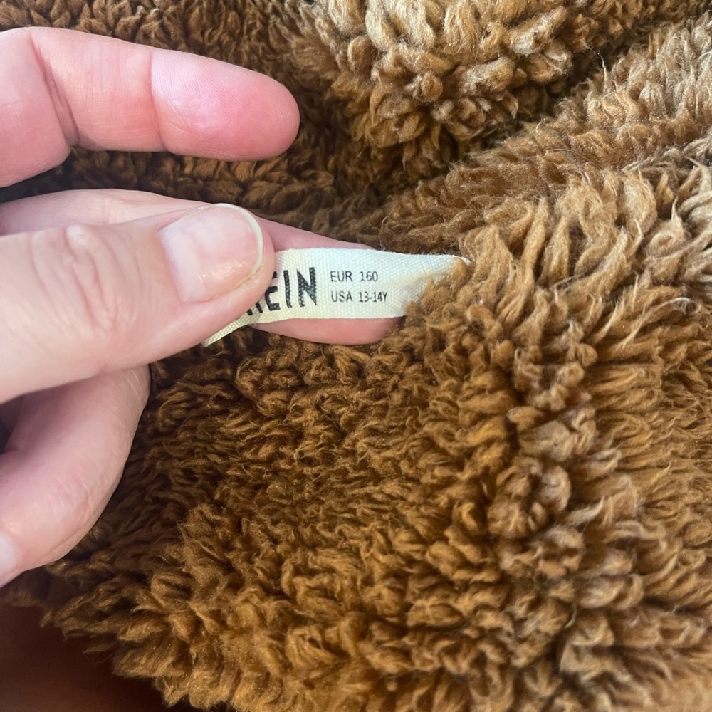 Soft brown jacket - Picture 2 of 2